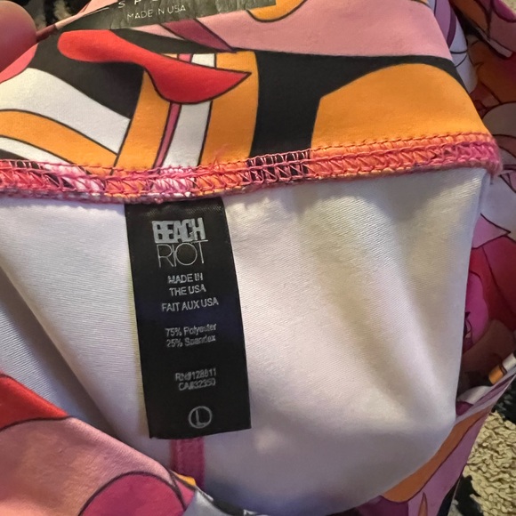 Size Large Beach Riot Athletic Shorts - Picture 4 of 7